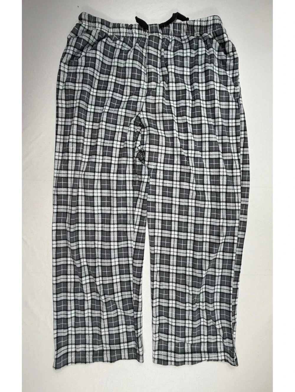 Izod Men's XL Sleepwear Lounge Pants Black and White Plaid